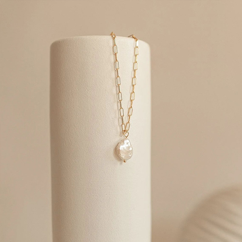PURE PEARL ROYAL NECKLACE